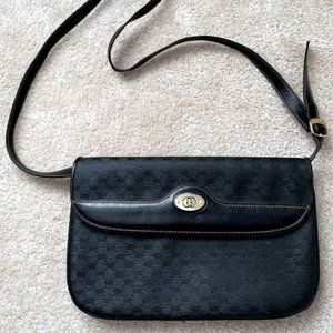 Gucci Shoulder Bag Black Roomy Cross-Body! Vintage